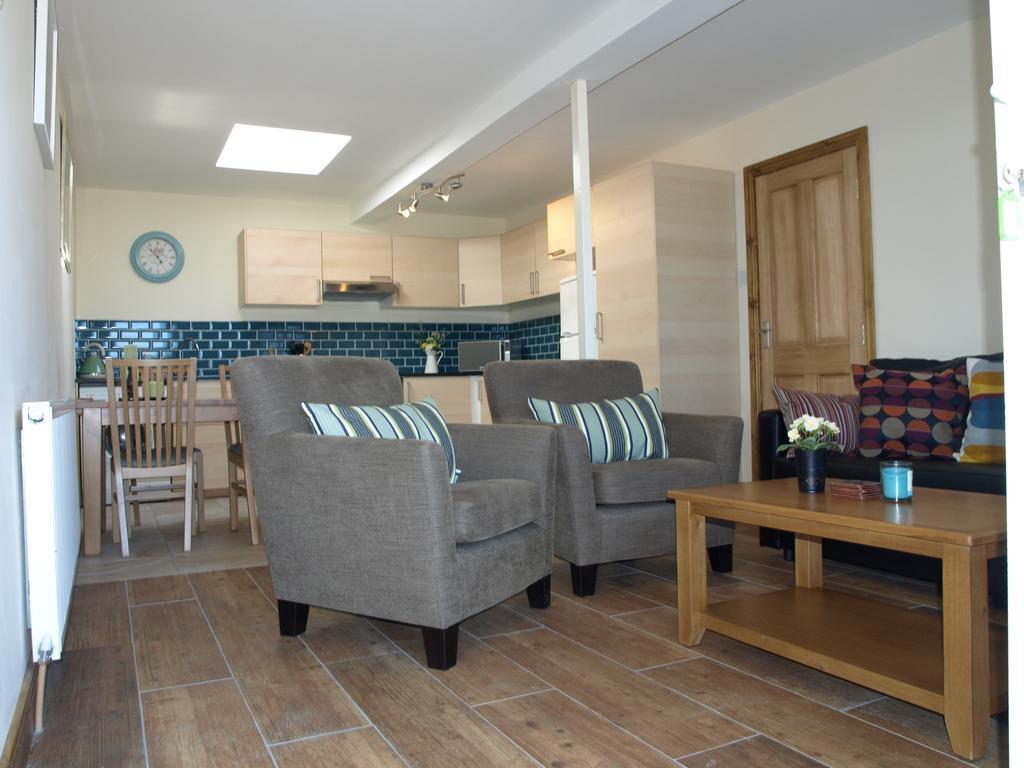 Argyle Lodge Rush Екстериор снимка